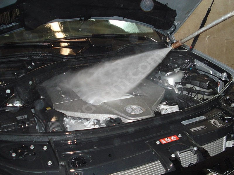 Motor yıkamak zararlı mı?