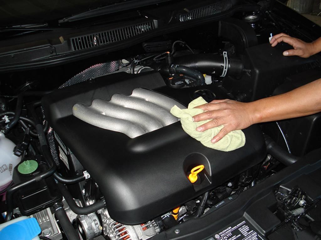 Otomobil Motorunu Yıkamanın Zararları