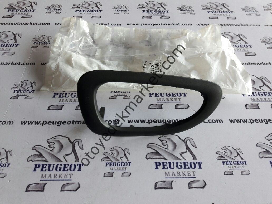 PEUGEOT 307 ÖN KAPI İÇ AÇMA KOL ÇERÇEVESİ SAĞ
