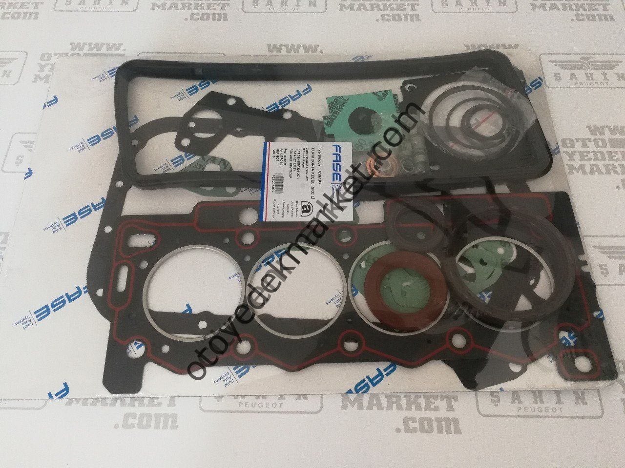 PEUGEOT 206 motor parçaları sildir conta tk conta termostat ve kütüğü triger subap v kayış buji 2 bilya yağ ve flitreler antifiriz 6 sprey