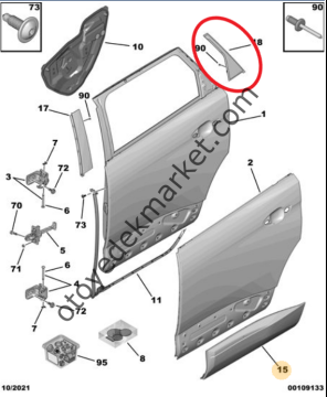 Peugeot 5008 (2017-2023) Sağ Arka Kapı Plastik Çıtası (Orijinal)