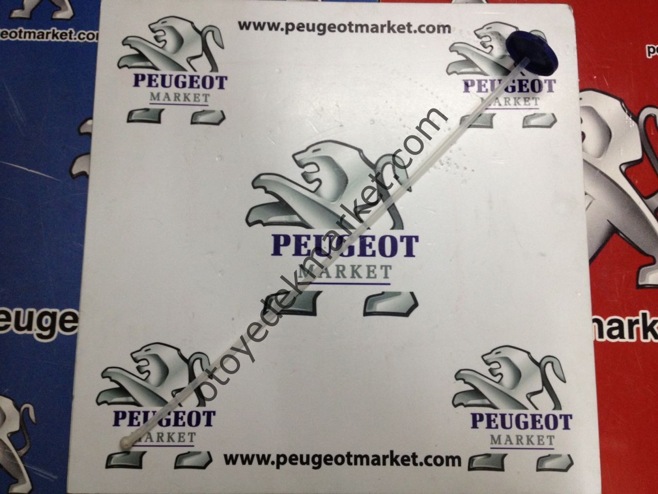 PEUGEOT 307 2005 MODEL SONRASI SİLECEK DEPO KAPAĞI (ORJİNAL)