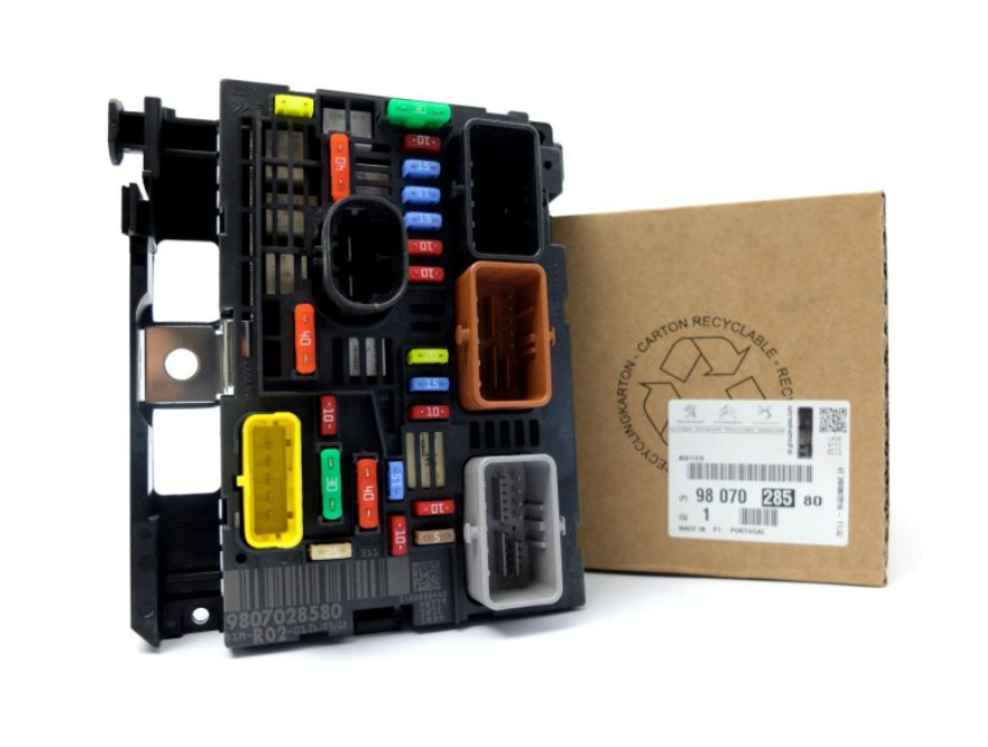 Citroen C4 Picasso (2006-2013) Motor Kaput İçindeki Sigorta Kutusu (Orijinal)