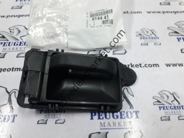 PEUGEOT 106 ÖN KAPI İÇ AÇMA KOLU SAĞ