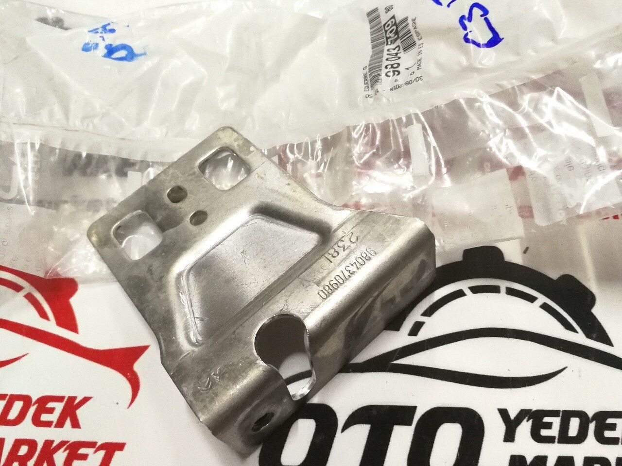 CİTROEN C4 CACTUS SOL FAR BAĞLANTI SACI(ORJİNAL)