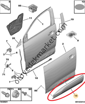 Peugeot 3008 (2016-2023) Sağ Ön Kapı Alt Koruma Plastik Çıtası (Orijinal)