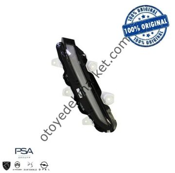 Peugeot 2008 (2020-2025) Sağ Gündüz Farı (Orijinal)