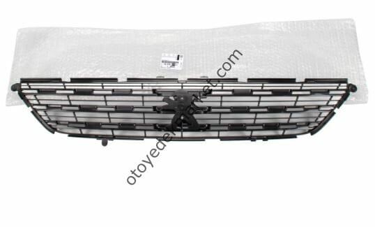 Peugeot 308 (2014-2018) Ön Tampon Orta Izgarası Üst (Orijinal)