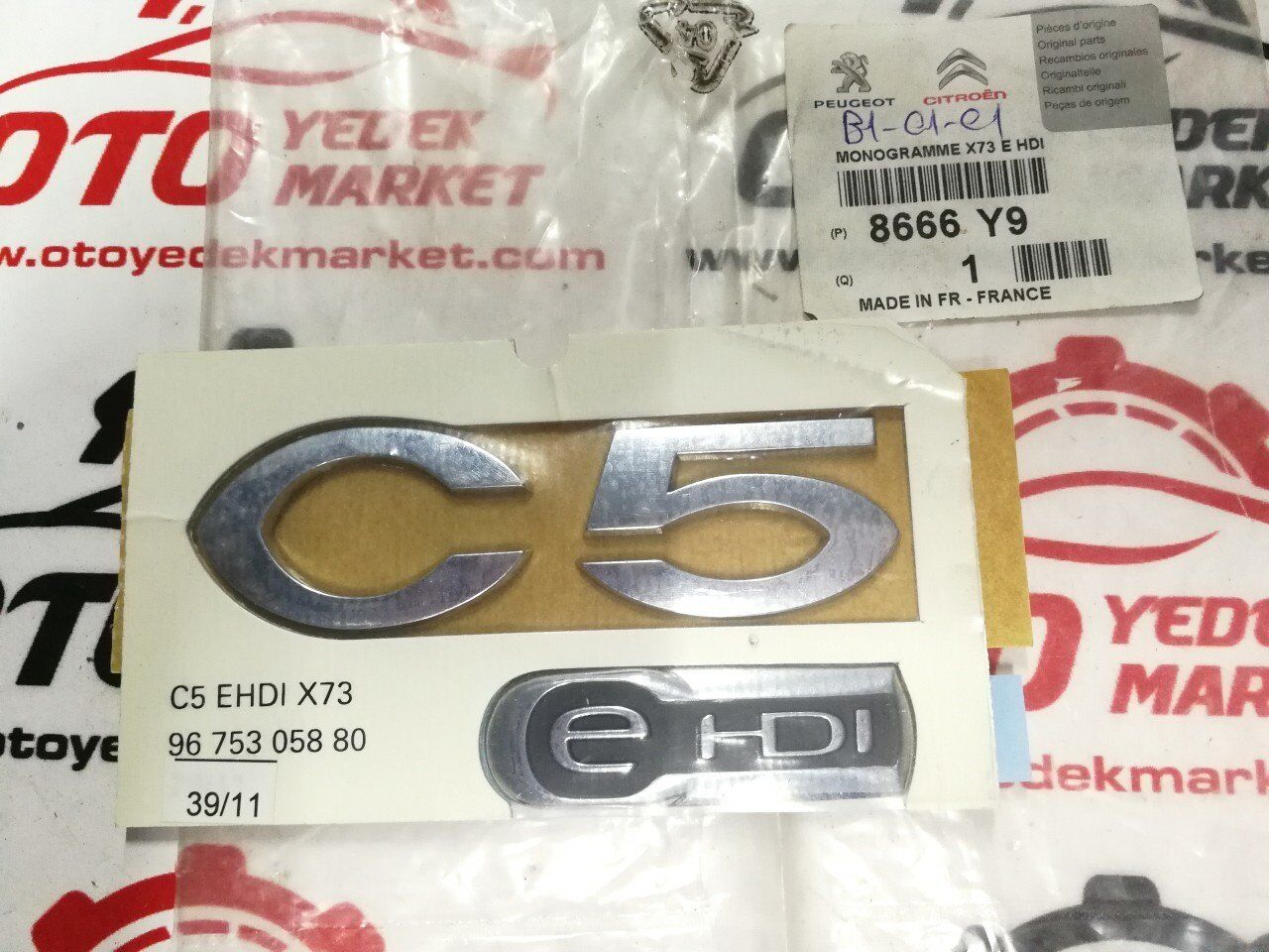 CİTROEN C5 (2011-2015) C5 e-hdı YAZISI (ORİJİNAL)