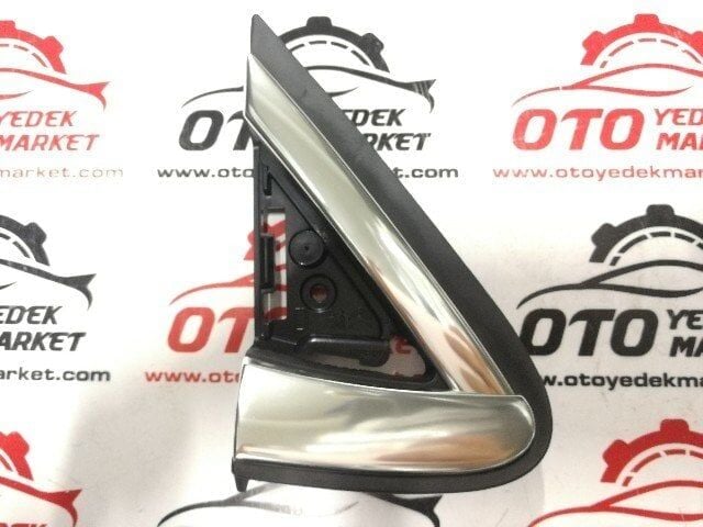 CİTROEN C4 (2009-2016) SAĞ ÇAMURLUK ÜÇGENİ  (ORJİNAL)