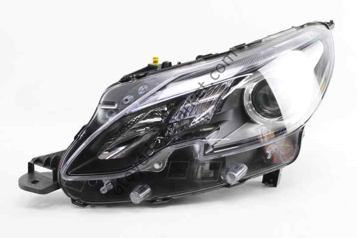 Peugeot 2008 (2016-2019) Sol Ön Far (Orijinal)