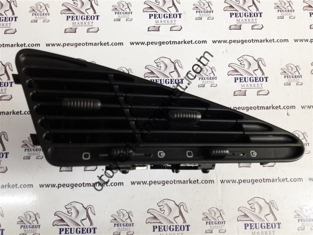PARTNER ORTA KALORİFER IZGARASI  (ORJİNAL)