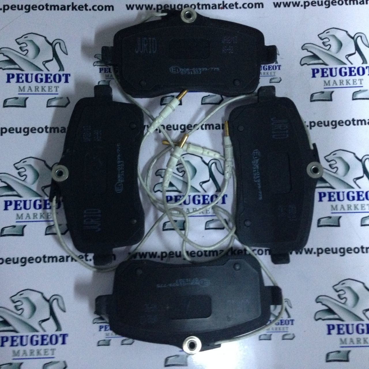 CİTROEN C5 2,0 HDI ÖN FREN BALATA TAKIMI (DELPHI)