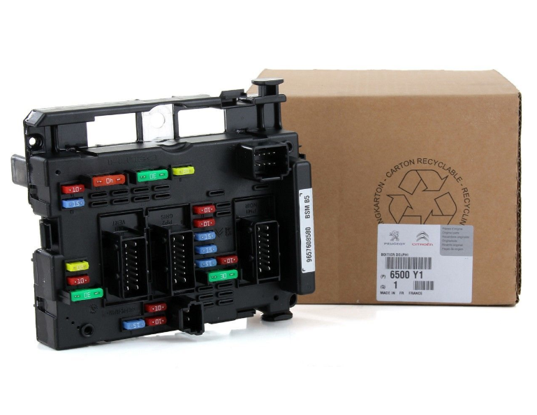 Peugeot 307 (2001-2008) Motor İçi Sigorta Kutusu (Orijinal)