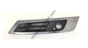 Peugeot 5008 (2009-2016) Ön Tampon Sol Far Yıkama Kapağı Alt Sol (Orijinal)