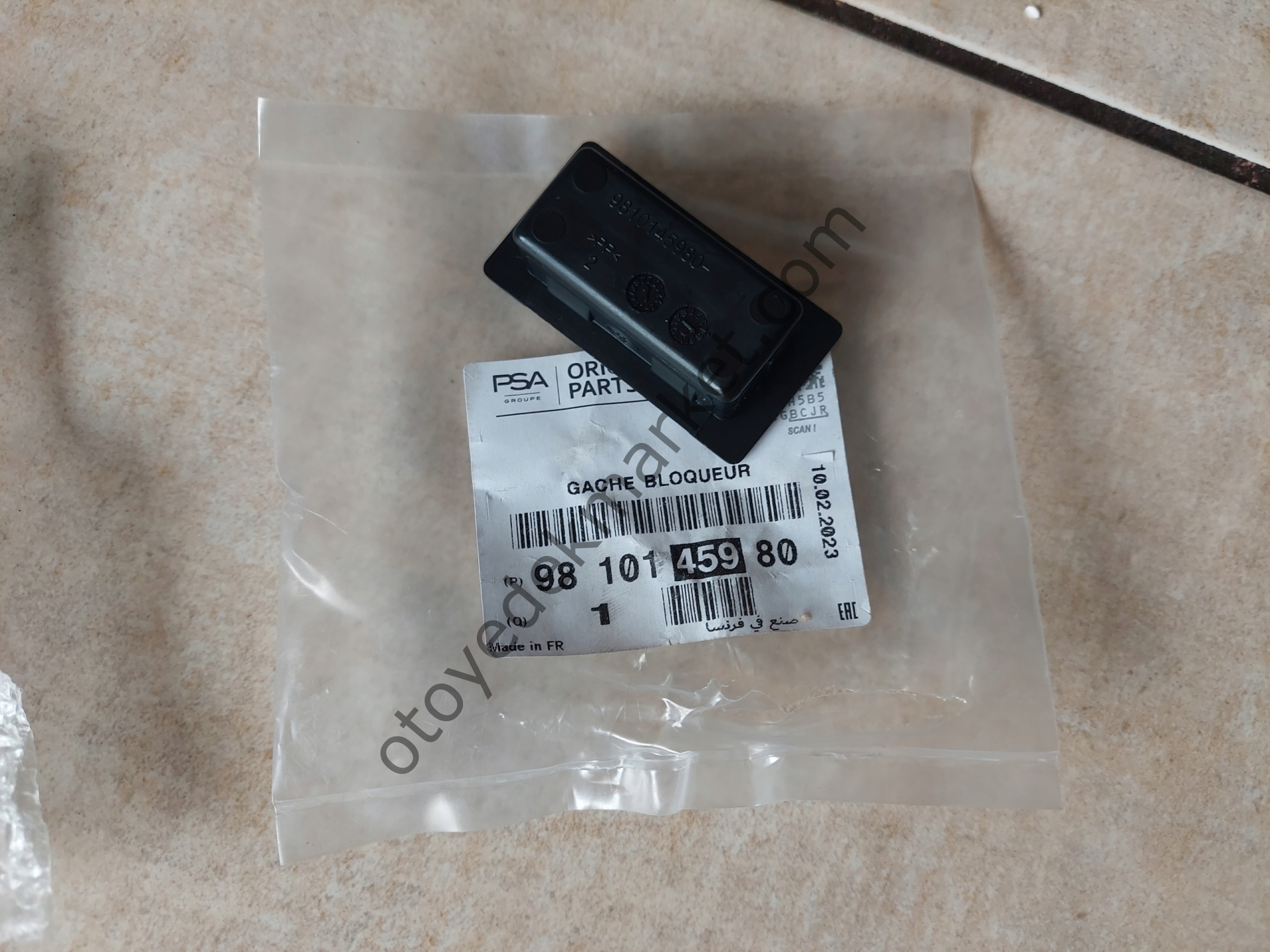 Peugeot Expert (2017-2024) Sağ Sürgülü Kapı Tapası (Orijinal)