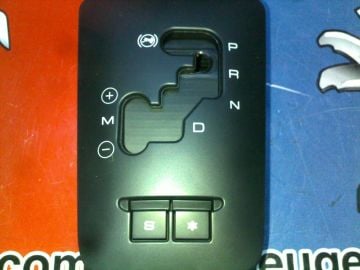 PEUGEOT 407 OTOMATİK VİTES KUMANDA PANELİ (ORJİNAL)