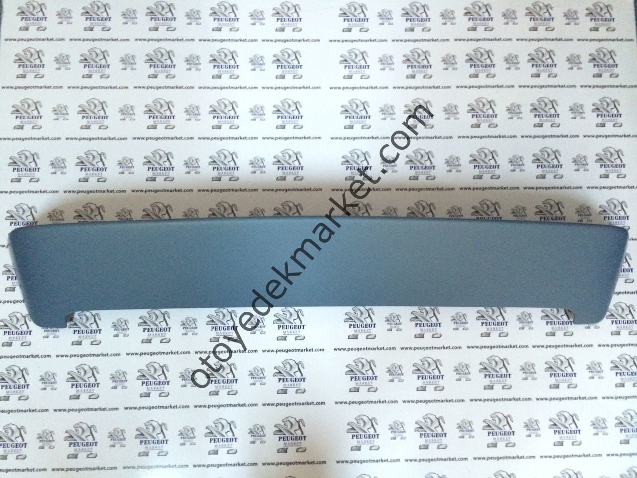 PEUGEOT 106 GTI BAGAJ SPOYLERİ (ORJİNAL)