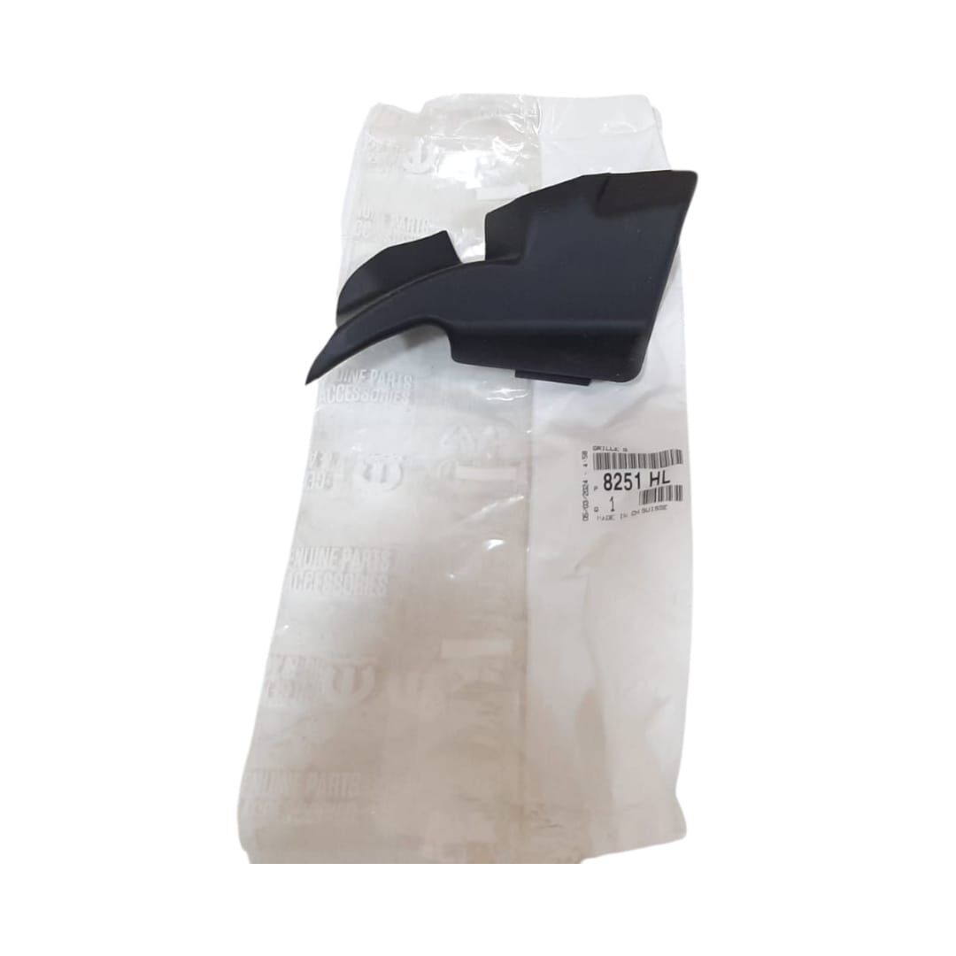 Citroen C3 (2010-2016) Ön Cam Izgara Kenar Plastiği Sol (Orijinal)