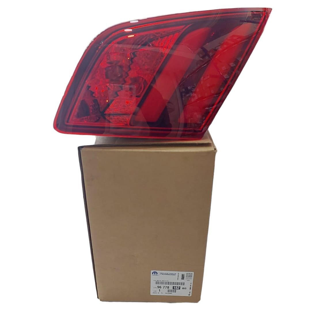 PEUGEOT 308 (2014-2020) SAĞ ARKA İÇ STOP (ORJİNAL)