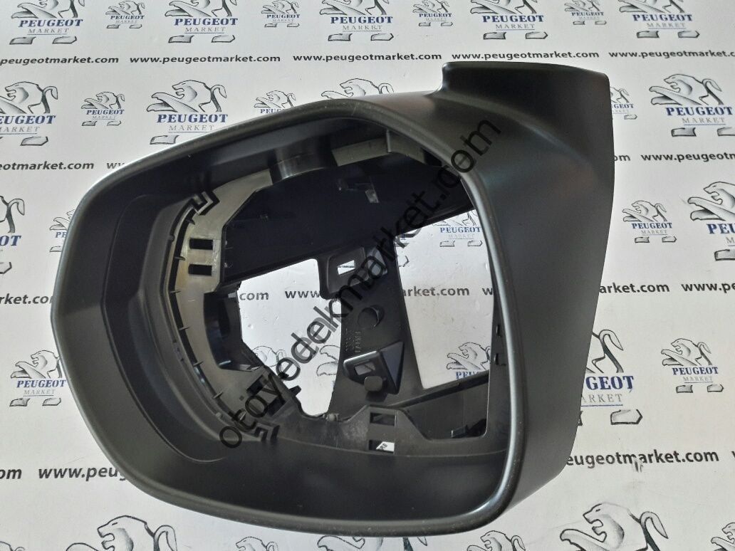 PEUGEOT 3008 DAĞ DİKİZ AYNA KAPAĞI (ORJİNAL)