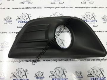 CİTROEN C4 2008-2011 SAĞ SİS FAR ÇERÇEVESİ