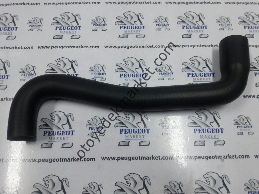 BERLİNGO 2003-2008 1,9 RADYATÖR ÜST HORTUMU