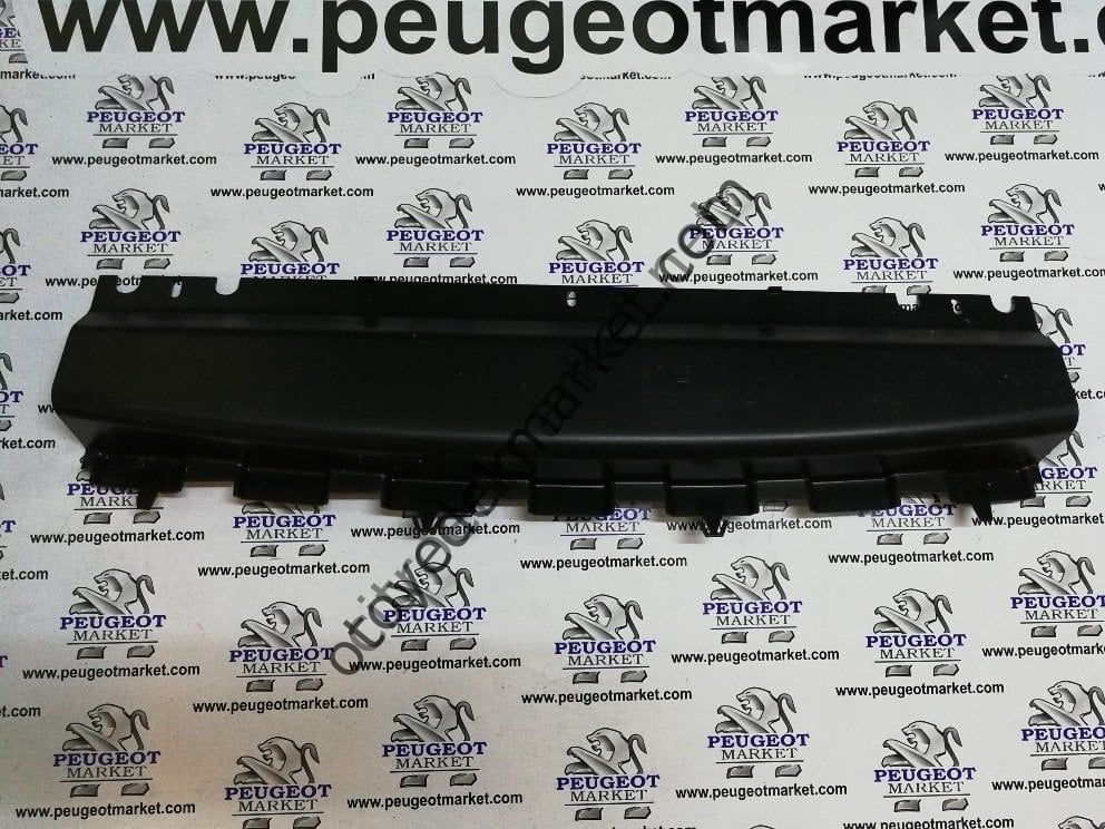 PEUGEOT 106 ÖN PANEL RADYATÖR ALT PLASTİĞİ (ORJİNAL)